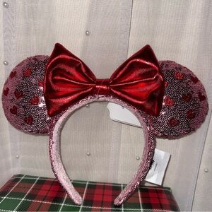Disney Parks Valentines Day Heart Minnie Mouse Ears